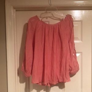 NWT. Sweet Wanderer top. Size large. Color is more salmon than pink.